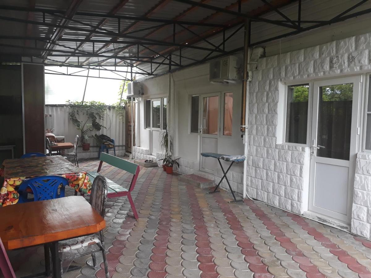 Гостевой Дом У Левы Ξενοδοχείο Γκάγκρα Εξωτερικό φωτογραφία