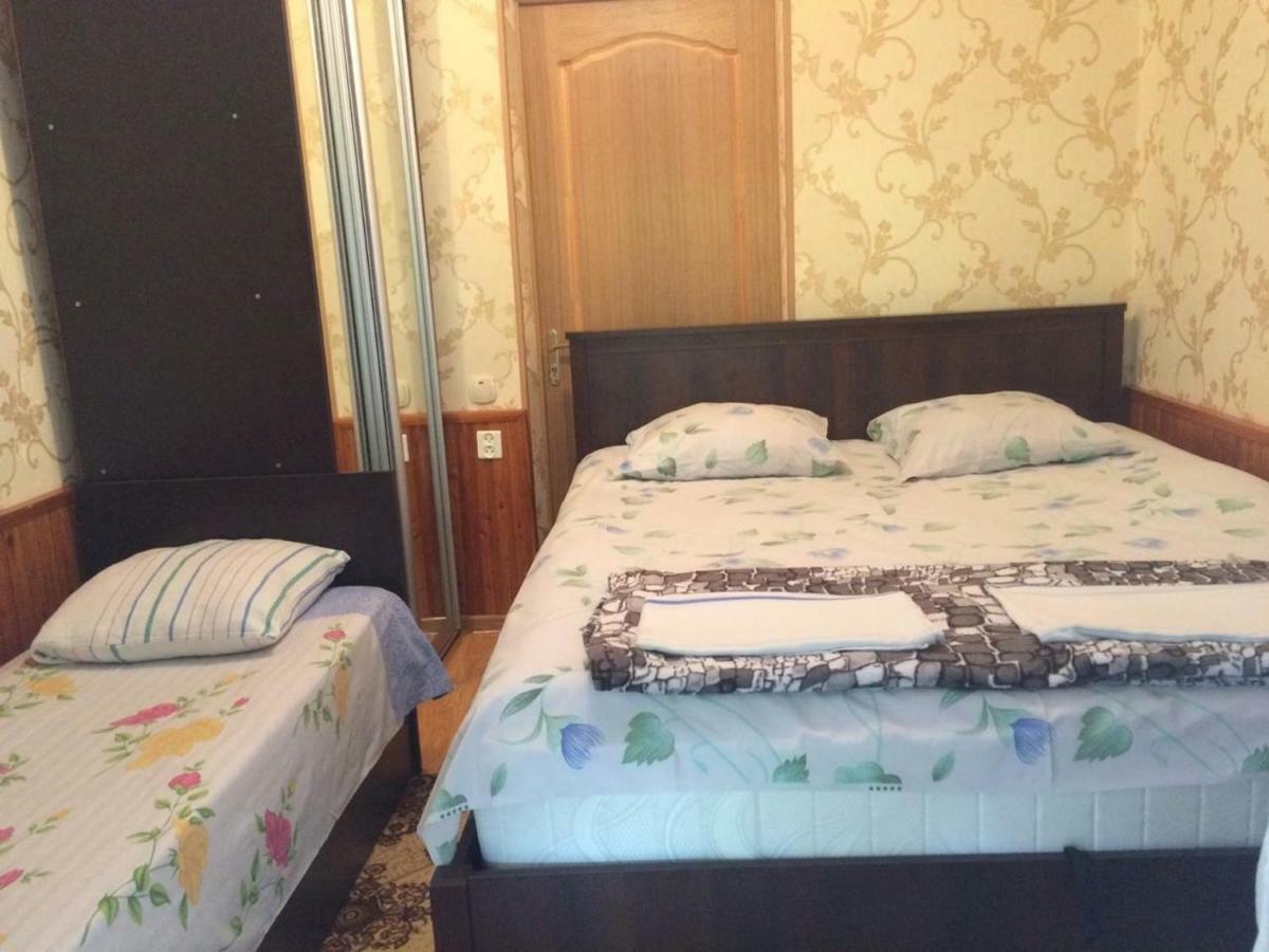 Гостевой Дом У Левы Ξενοδοχείο Γκάγκρα Εξωτερικό φωτογραφία
